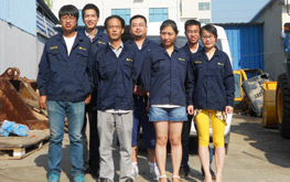 富力達(dá)專業(yè)的服務(wù)人員
